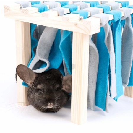 Fleece Forest (grau mit türkis) – Holzversteck und Spielzeug für Kleintiere