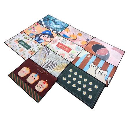 Gekettelter Teppich 40x60cm